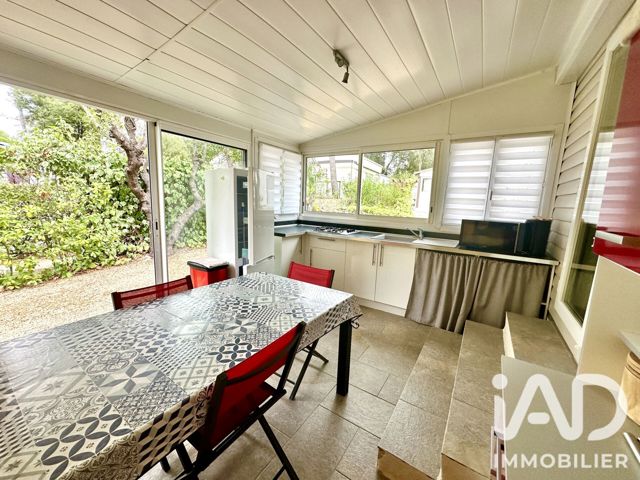 Vente  Terrain de 200 m² à Fréjus 105 000 euros Réf: SFN-2096988