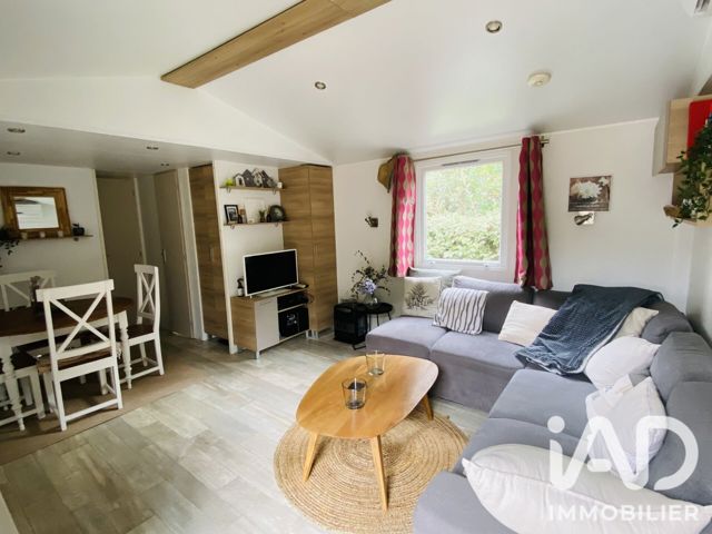 Vente  Terrain de 300 m² à Fréjus 135 500 euros Réf: SFN-2096728