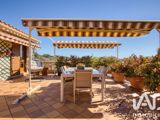Vente  Appartement F4  de 124 m² à Fréjus 595 000 euros
