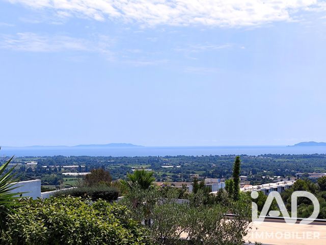 Vente  Maison de 230 m² à Hyères 1 490 000 euros Réf: SFN-2071252