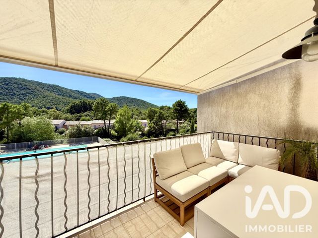 Vente  Appartement T3  de 64 m² à La Môle 269 000 euros Réf: SFN-2100679