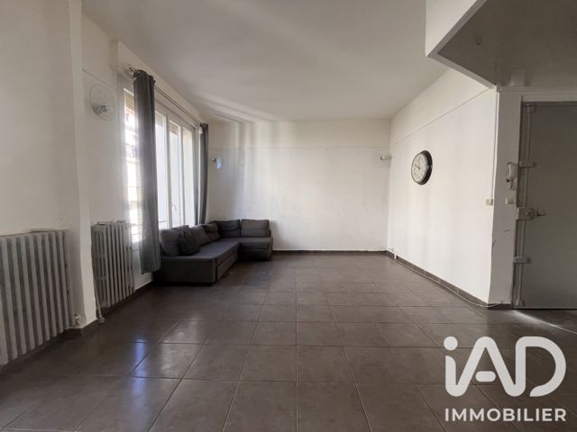 Vente  Appartement T3  de 73 m² à Toulon 155 000 euros Réf: SFN-1990417