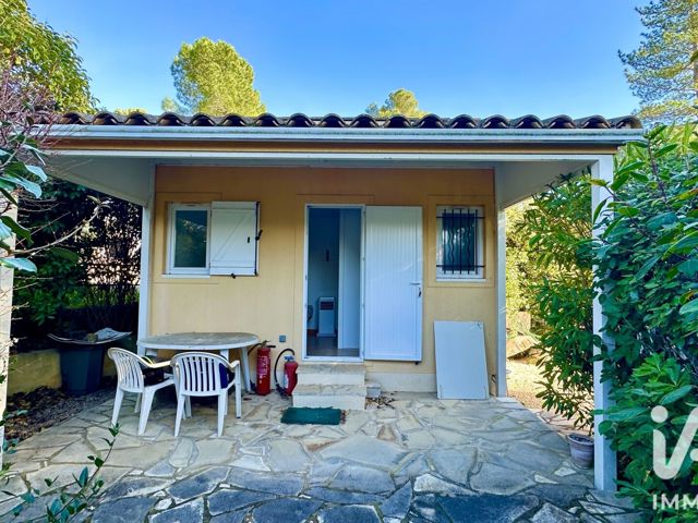 Vente  Terrain de 360 m² à Fréjus 131 000 euros Réf: SFN-2099973