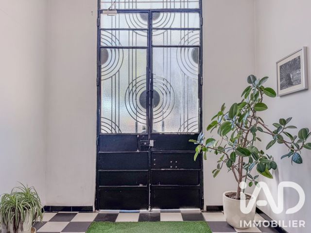 Vente  Appartement T5  de 104 m² à Toulon 299 000 euros Réf: SFN-2101394