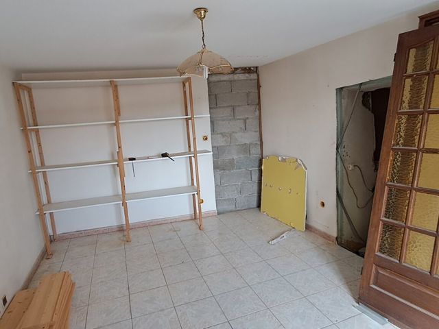 Vente  Maison de 43 m² à Camps la Source 46 500 euros Réf: SFN-2102949