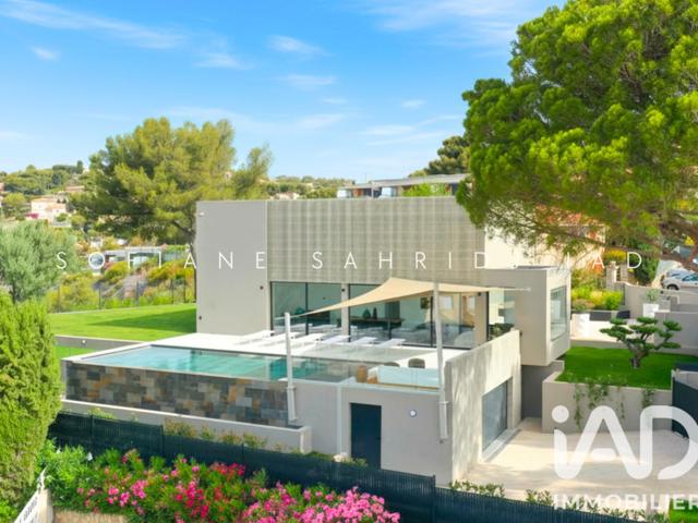 Vente  Maison de 207 m² à Bandol 2 545 000 euros Réf: SFN-2074099