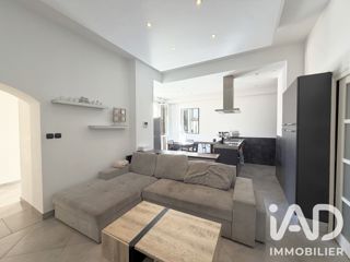 Vente  Appartement T2  de 59 m² à Saint Raphaël 199 000 euros Réf: SFN-2031339