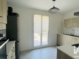 Vente  Appartement T4  de 80 m² à Draguignan 229 000 euros Réf: SFN-2083147