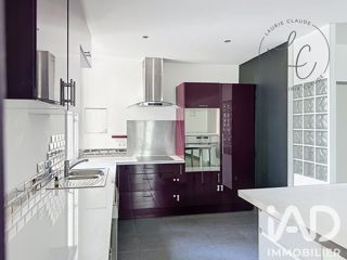 Vente  Appartement F3  de 85 m² à Toulon 218 000 euros