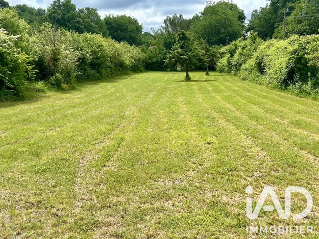 Vente  Terrain de 1794 m² à Brue Auriac 185 000 euros Réf: SFN-2103180