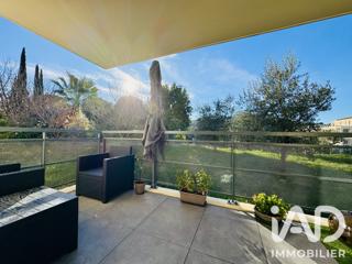 Vente  Appartement T3  de 62 m² au Castellet 330 000 euros