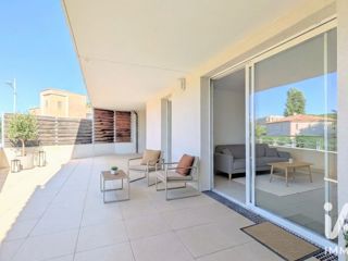 Vente  Appartement T3  de 63 m² à La Seyne 313 000 euros