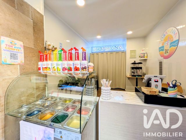 Vente  Local commercial de 23 m² à Hyères 25 400 euros Réf: SFN-2106611