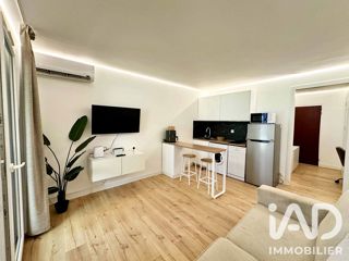 Vente  Studio de 26 m² à Saint Raphaël 133 000 euros