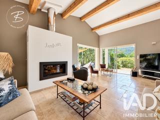 Vente  Maison de 170 m² à Solliès Toucas 699 000 euros Réf: SFN-2038008