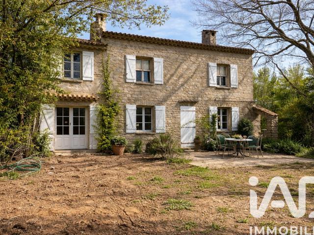 Vente  Maison de 118 m² à La Crau 300 000 euros Réf: SFN-1994158