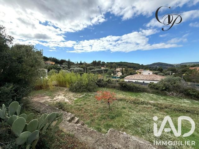 Vente  Terrain de 1001 m² à Ollioules 299 000 euros Réf: SFN-2105057