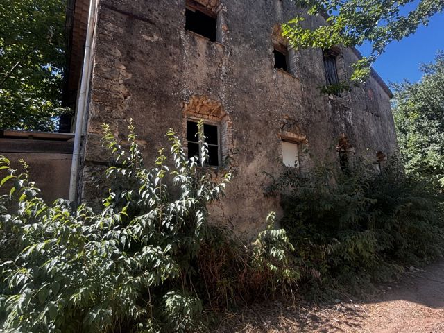 Vente  Maison de 264 m² à Les Arcs 379 000 euros Réf: SFN-2103617