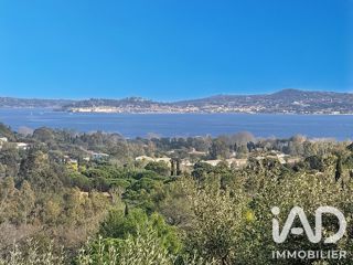 Vente  Appartement T2  de 35 m² à Grimaud 242 000 euros Réf: SFN-2108236