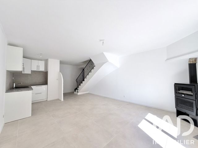 Vente  Maison de 60 m² à La Seyne 220 000 euros Réf: SFN-2110915