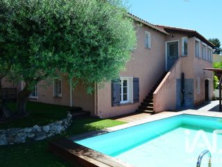 Vente  Maison de 185 m² à Ollioules 599 000 euros