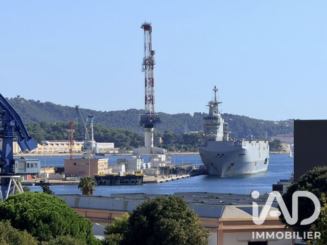 Vente  Appartement T4  de 74 m² à Toulon 155 000 euros Réf: SFN-2112484