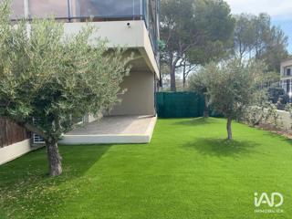 Vente  Appartement T4  de 83 m² à Saint Raphaël 428 000 euros