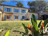 Vente  Maison de 304 m² à Cuers 1 196 000 euros