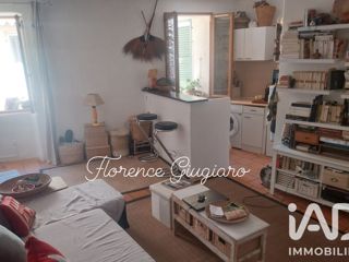 Vente  Appartement F2  de 35 m² à La Cadière d'Azur 145 000 euros