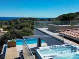 Vente  Maison de 250 m² à Cavalaire sur Mer 3 350 000 euros