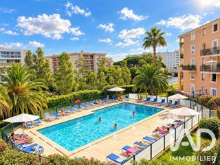 Vente  Appartement T2  de 34 m² à Sainte Maxime 270 000 euros