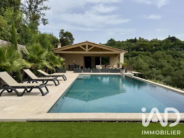 Vente  Maison de 250 m² à La Garde Freinet 1 650 000 euros Réf: SFN-2070633