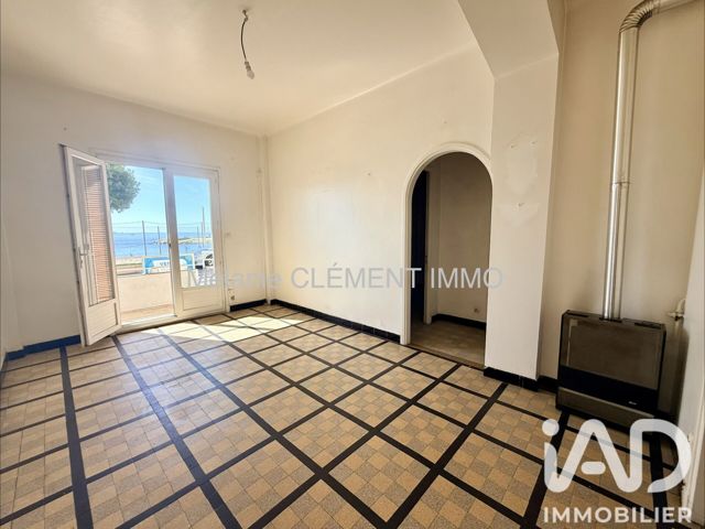 Vente  Appartement F3  de 50 m² à Bandol 320 000 euros Réf: SFN-2114459