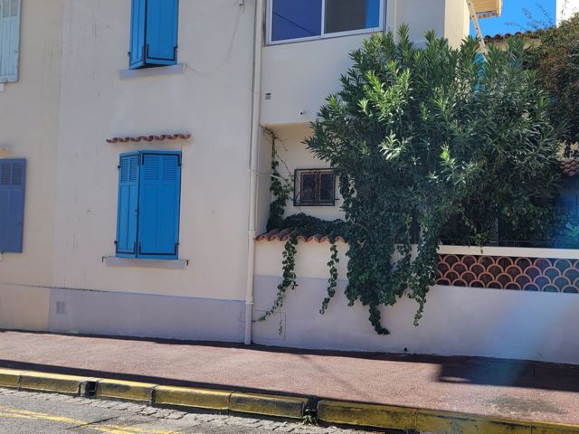 Vente  Maison de 93 m² à Toulon 330 000 euros Réf: SFN-1997909