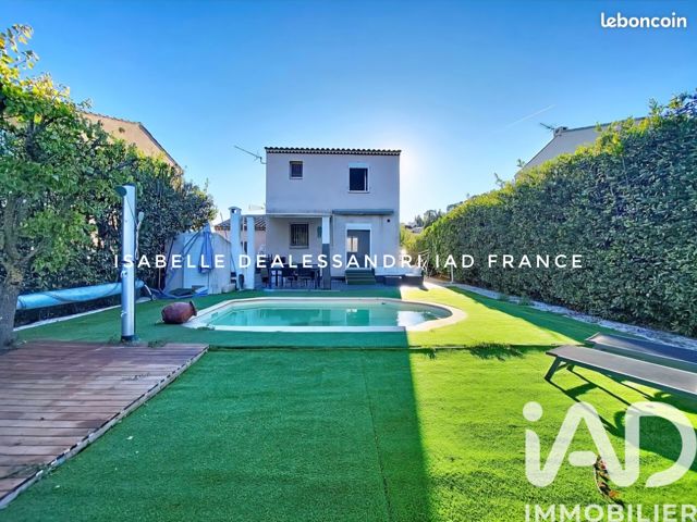 Vente  Maison de 88 m² à Carnoules 369 000 euros Réf: SFN-1974876
