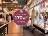 Vente  Local commercial de 170 m² à Toulon 140 000 euros
