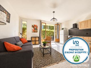 Vente  Appartement F2  de 41 m² à Saint Raphaël 150 000 euros