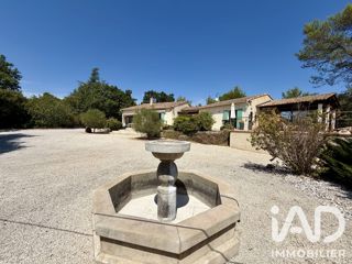 Vente  Maison de 160 m² à Saint Maximin la Sainte Baume 625 000 euros