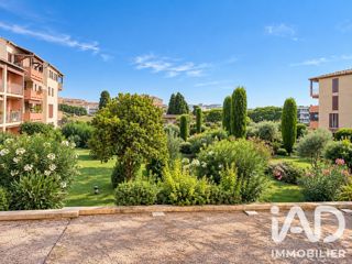 Vente  Appartement F4  de 94 m² à Sainte Maxime 325 000 euros
