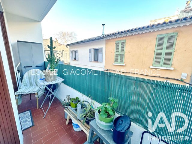 Vente  Appartement F2  de 41 m² à La Seyne 119 000 euros Réf: SFN-2118437