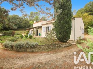Vente  Maison de 163 m² à Méounes lès Montrieux 499 000 euros