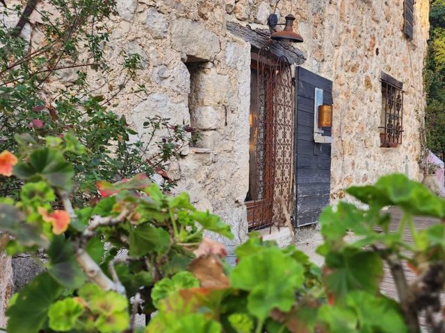 Vente  Maison de 100 m² à Bargemon 535 000 euros Réf: SFN-1987944
