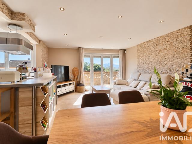 Vente  Appartement F4  de 101 m² à Fréjus 339 000 euros Réf: SFN-1969895