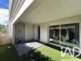 Vente  Appartement T3  de 63 m² à Hyères 280 000 euros