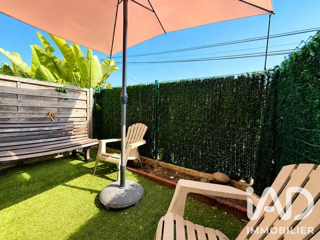Vente  Appartement F2  de 40 m² à Six-Fours 209 000 euros Réf: SFN-2071280