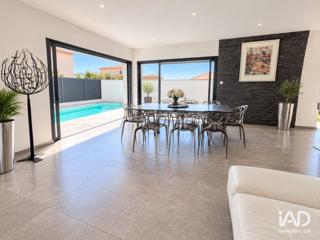 Vente  Maison de 132 m² à Saint Cyr Sur Mer 829 000 euros Réf: SFN-2123125