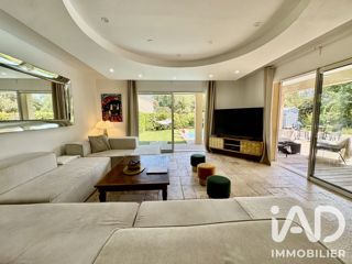Vente  Maison de 130 m² à Grimaud 869 000 euros