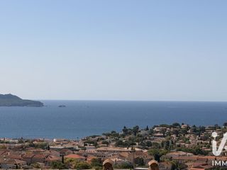 Vente  Maison de 192 m² à Carqueiranne 769 600 euros