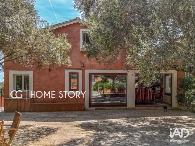 Vente  Maison de 190 m² à Sanary 1 399 000 euros Réf: SFN-2124120