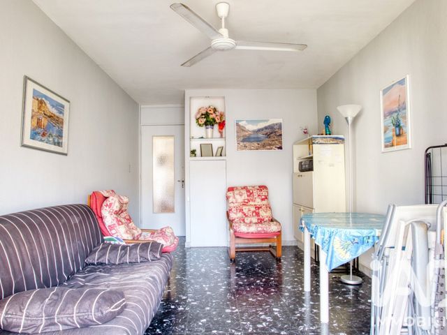 Vente  Appartement F2  de 49 m² à Fréjus 218 000 euros Réf: SFN-2082175